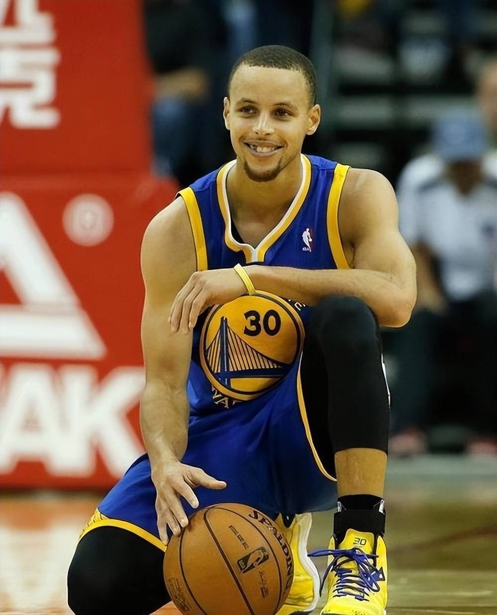 年轻和目前 年轻和目前