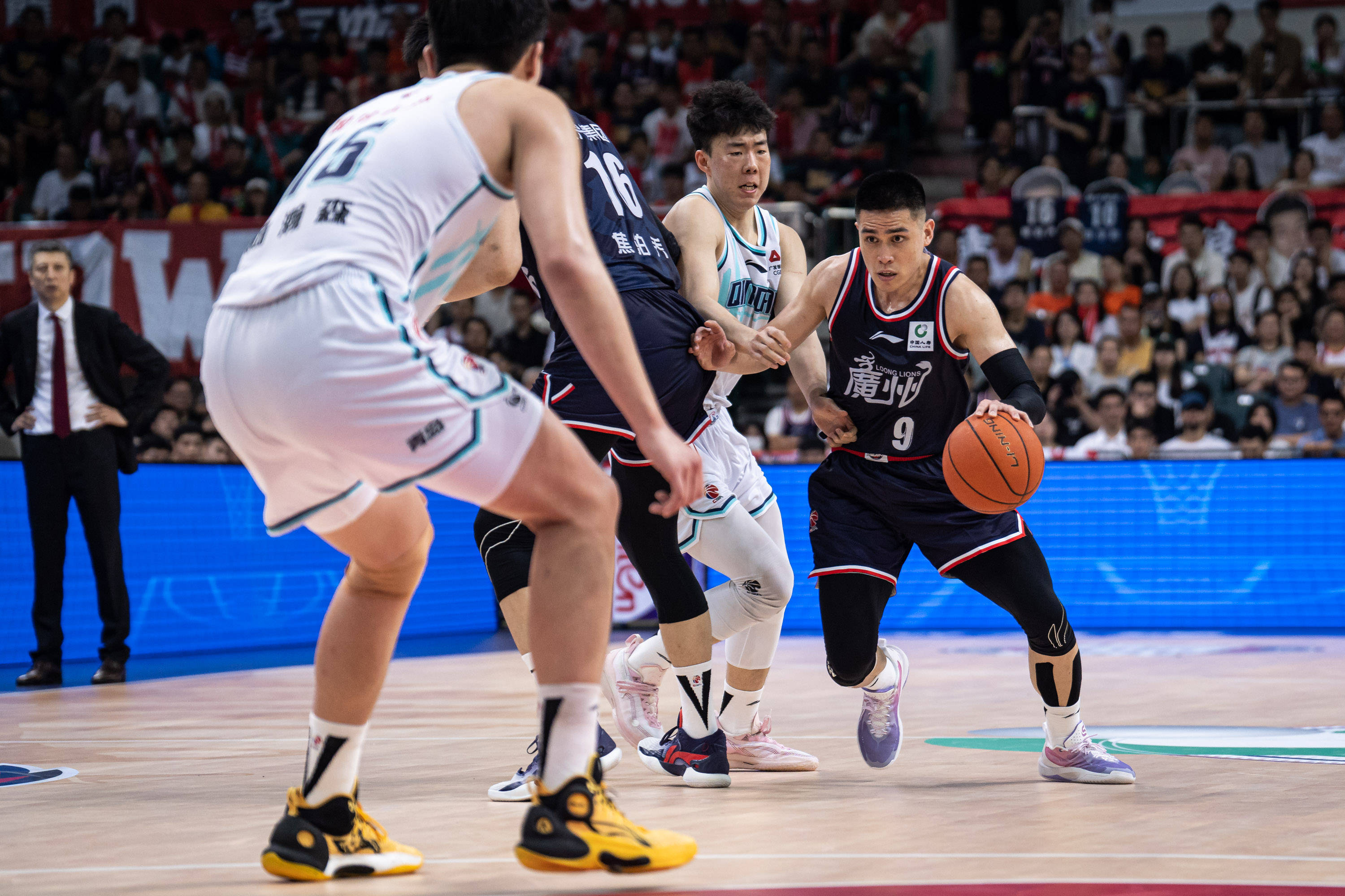 策过程中并 策过程中并