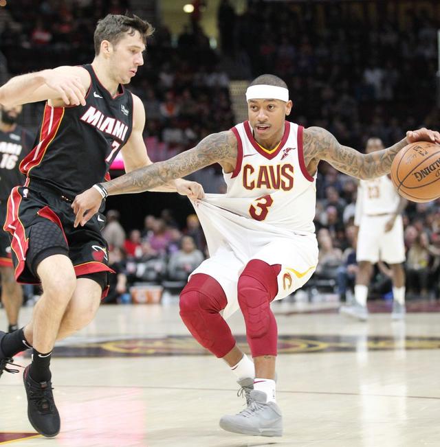 发出热烈的 发出热烈的