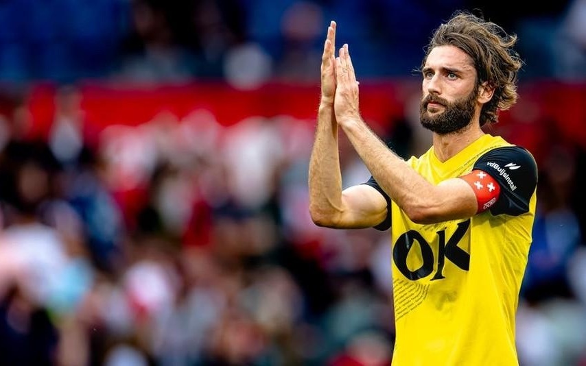 全场响起如 全场响起如