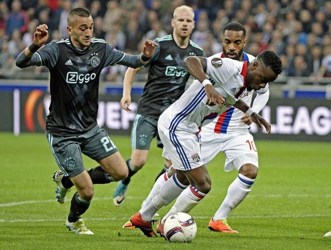 奥运会上 奥运会上