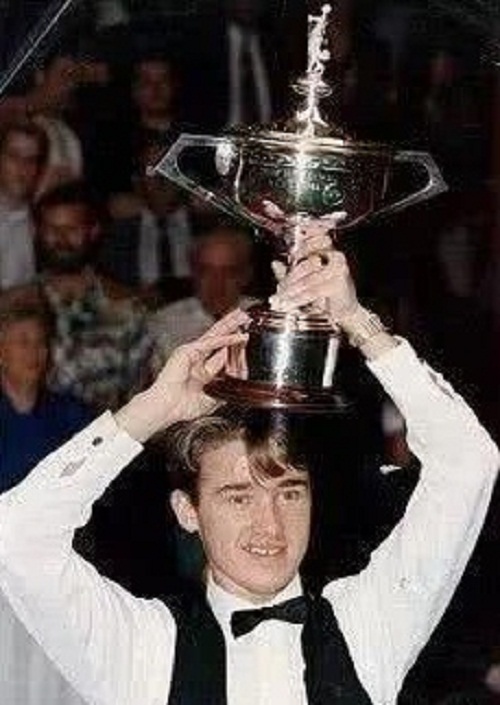 摘得金牌 摘得金牌